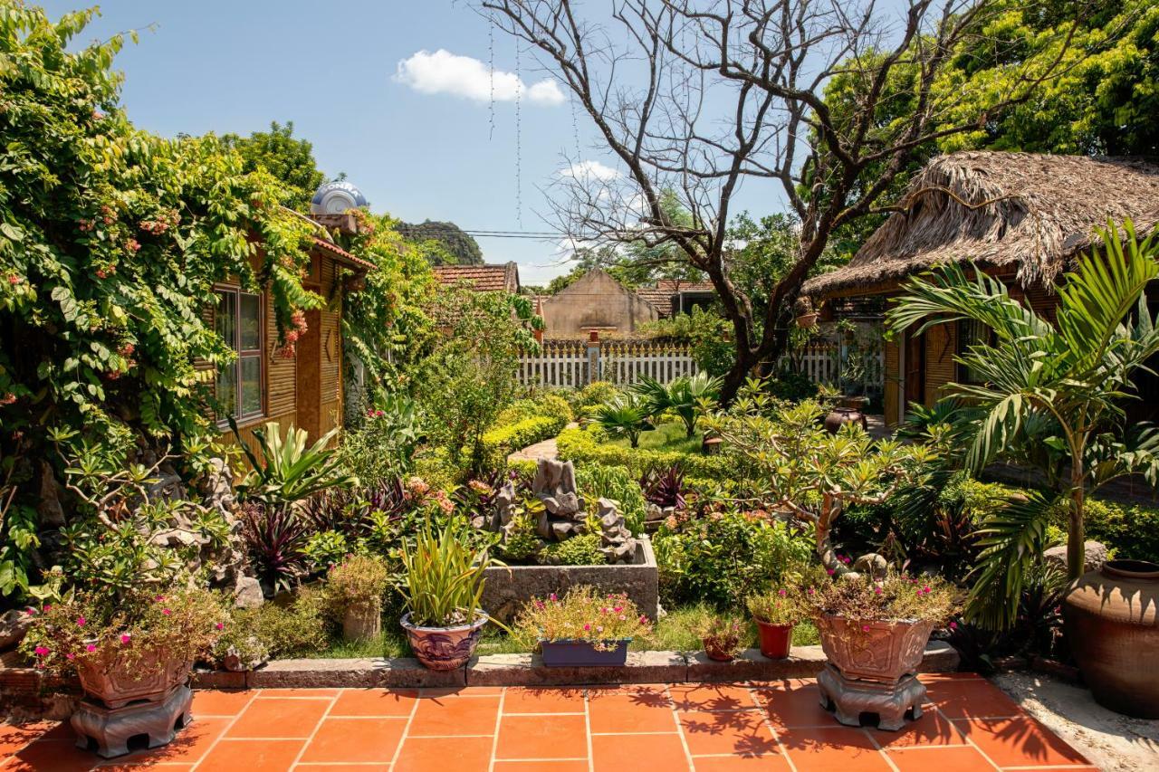 Деревянный коттедж Tam Coc Palm House Ниньбинь